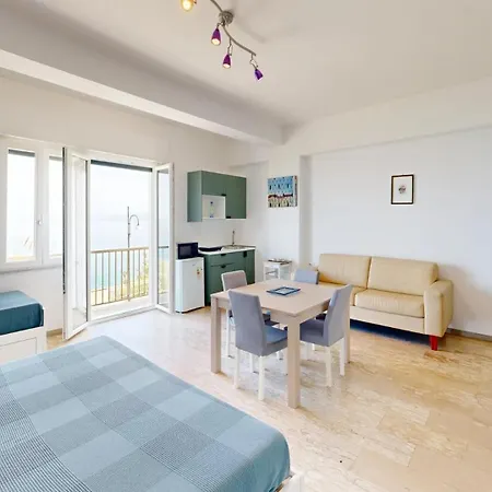 La Casa Di Tina Bed & Breakfast Briatico