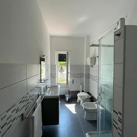 La Casa Di Tina בריאטיקו
