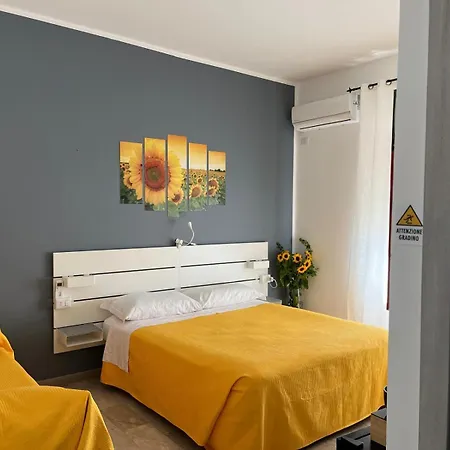 La Casa Di Tina Bed & Breakfast 3*