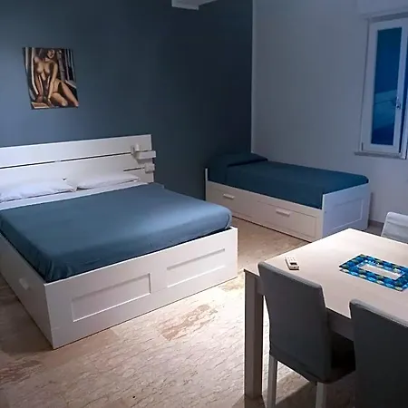 La Casa Di Tina 3*