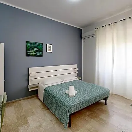 La Casa Di Tina 3* Бриатико