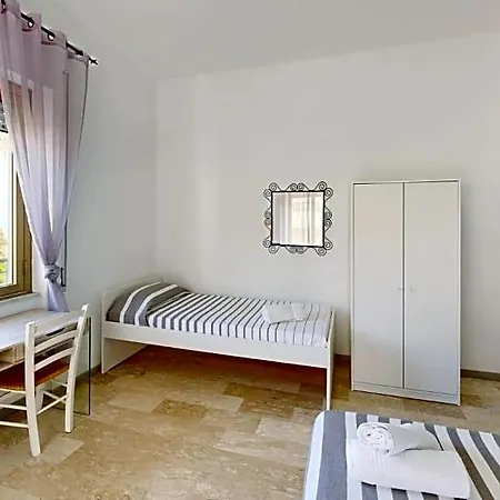 La Casa Di Tina 3*